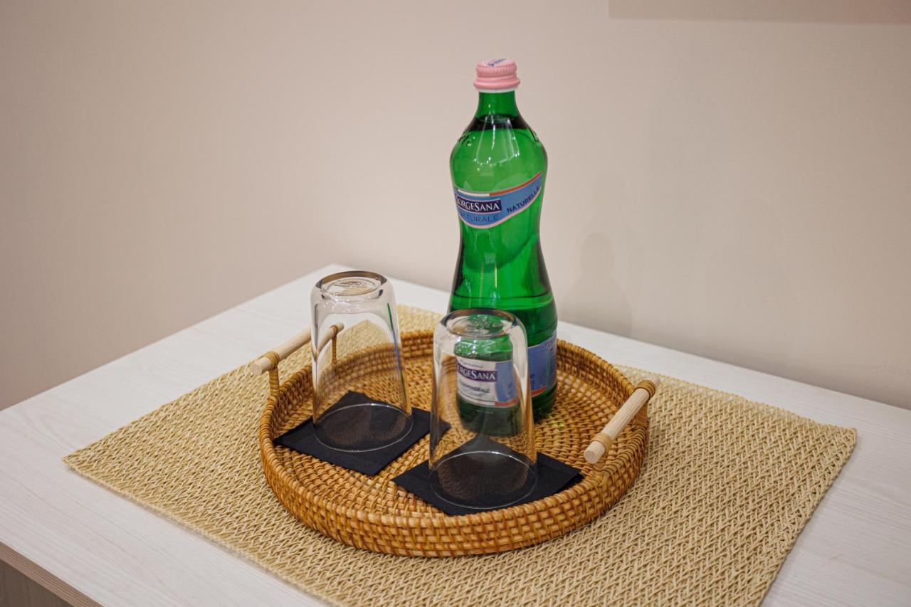 Peca'S Room Neapol Zewnętrze zdjęcie