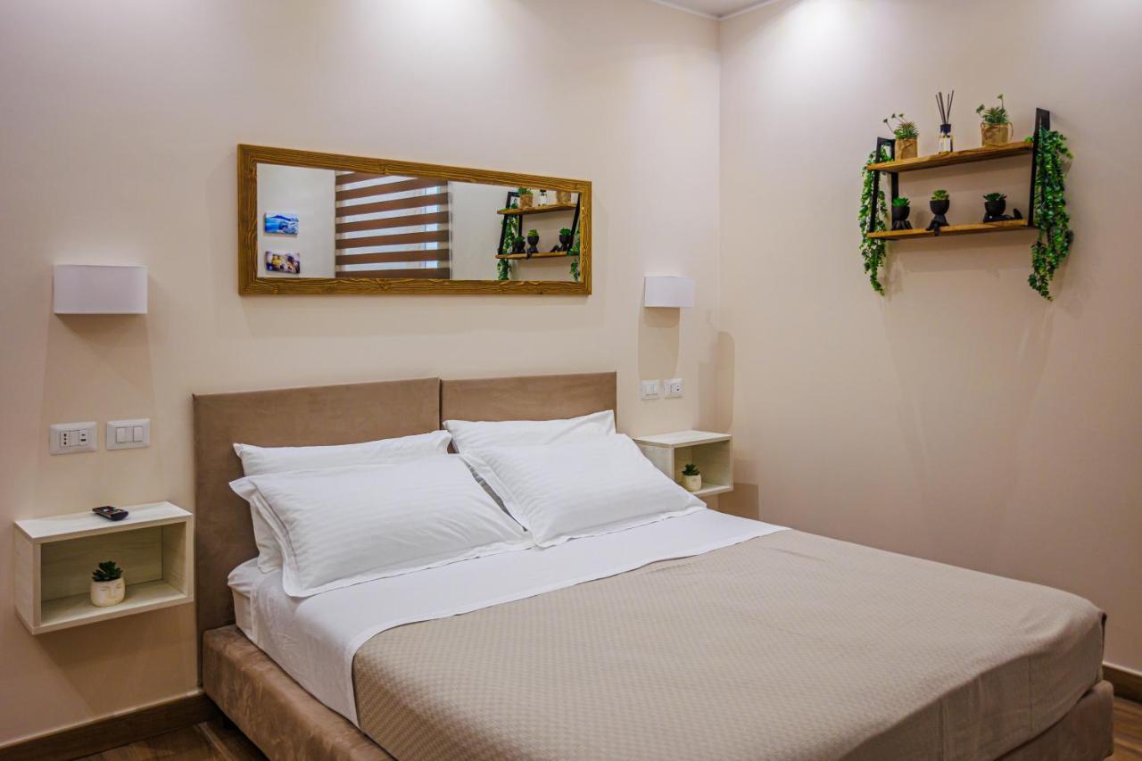 Peca'S Room Neapol Zewnętrze zdjęcie